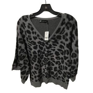 New York & Company Black and Gray Animal Print Top NWT Size M